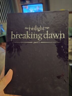 The Twilight Saga: Breaking Dawn Part 1, Collector Gift Set.